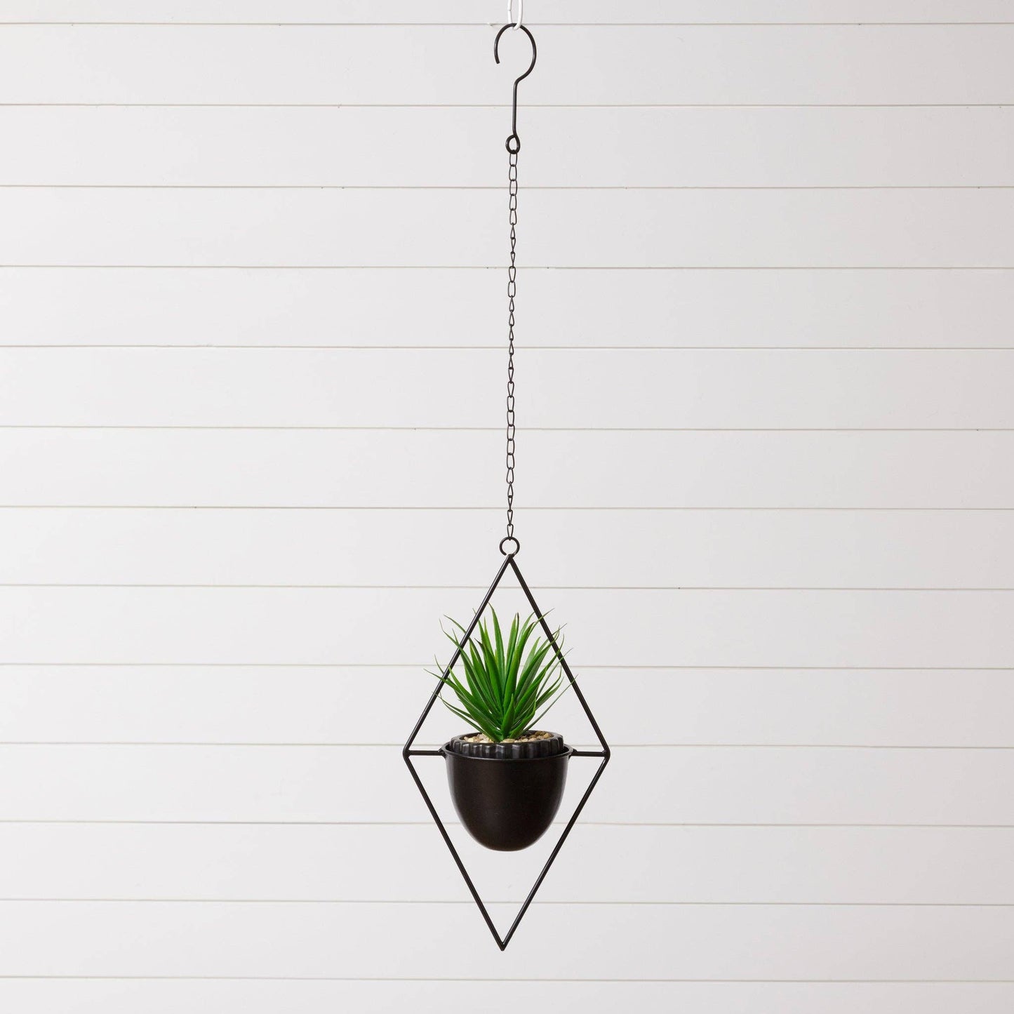 <For Store, Pick-Up, or Local Delivery Purchase Only> Hanging Diamond Planter
