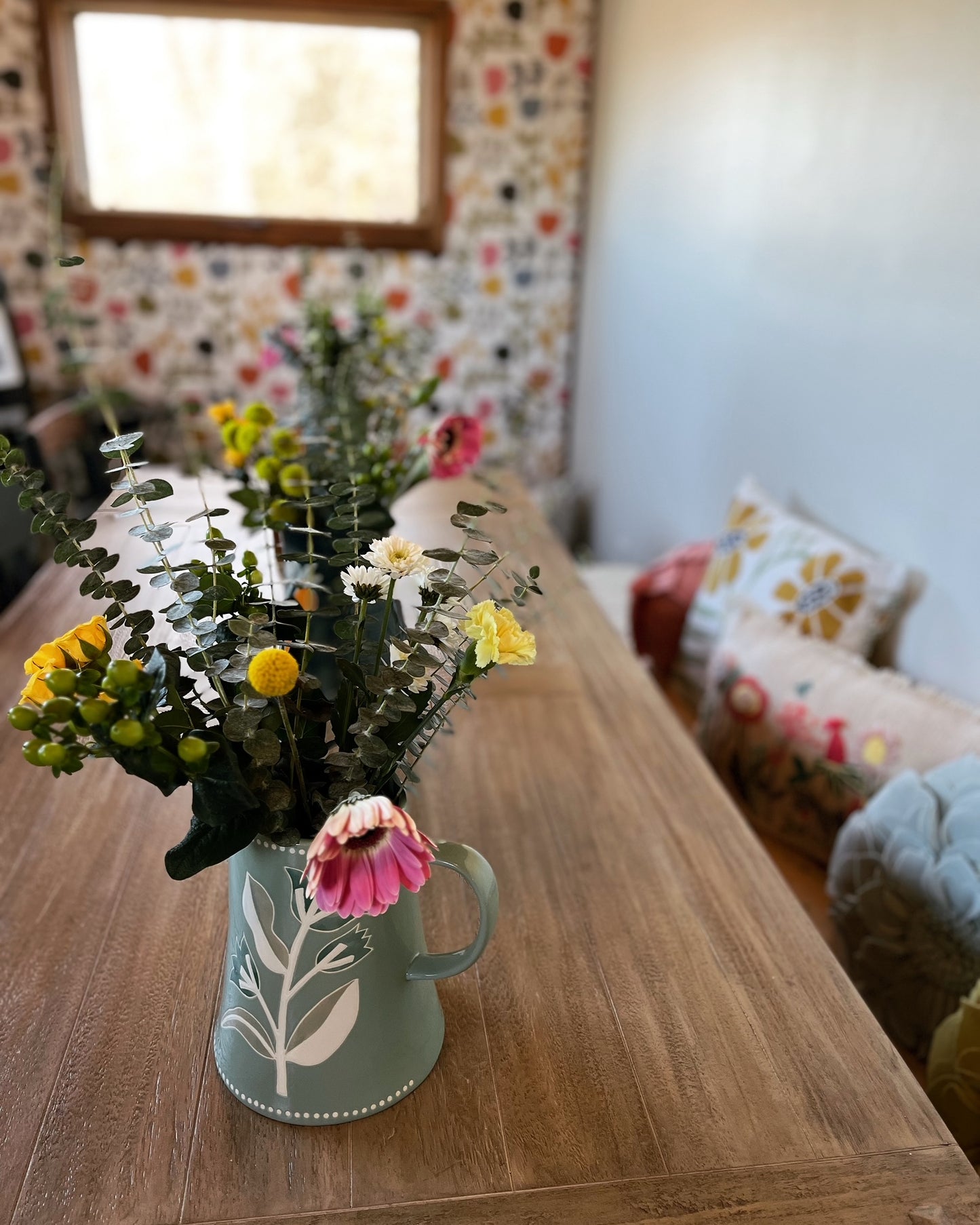 02/05/26 Galentine's Watercolor & Sip with De La Crem Studio