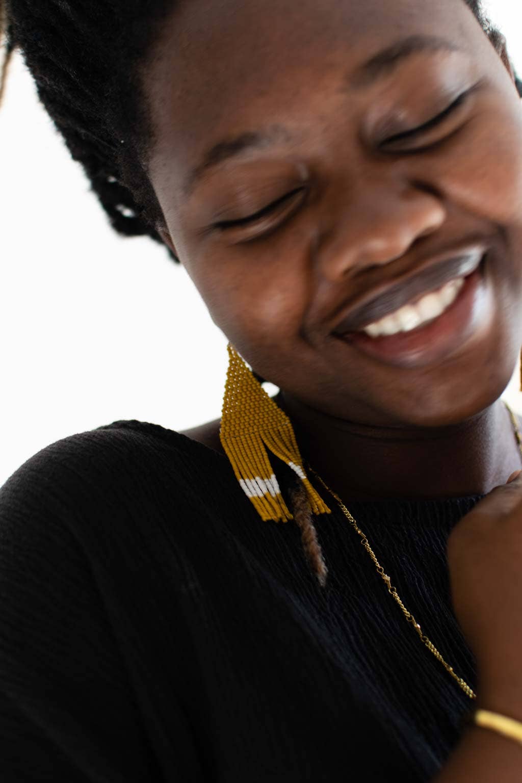 Beaded Fringe Earrings in Mostaza