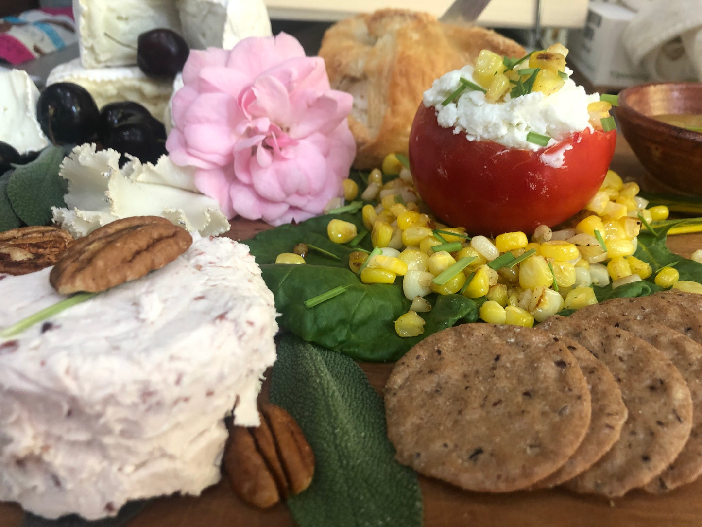 11/01/25 Elevate Your Holiday Table: A Guided Tasting of Seasonal Cheeses