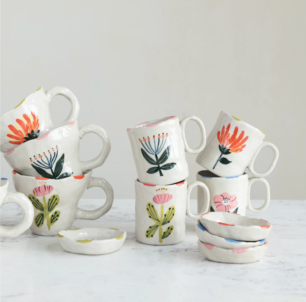 Hand-Painted Stoneware Size Mug, 4 Styles