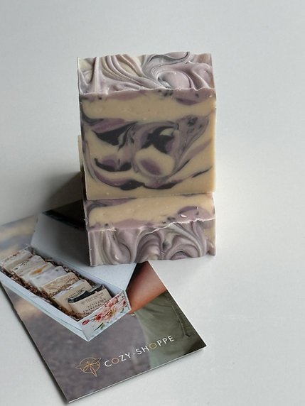 Blueberry Blush Soap - La Vie Est Belle