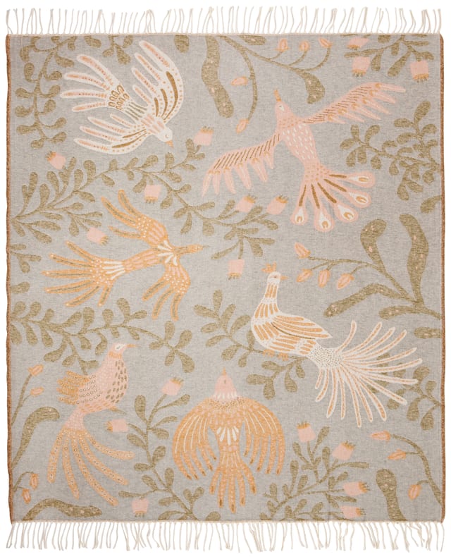Plume Throw - La Vie Est Belle