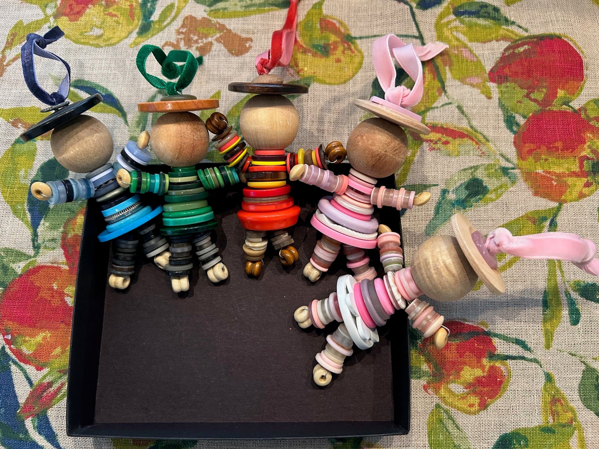 04/30/26 Button People Ornaments with Marlys Day - La Vie Est Belle