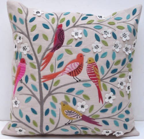 16" Square Five Birds Applique Pillow - La Vie Est Belle