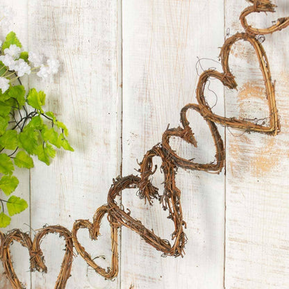 5 ft Chain Grapevine Twig Heart Garland - La Vie Est Belle