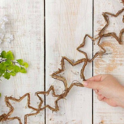 5 ft Chain Grapevine Twig Heart Garland - La Vie Est Belle