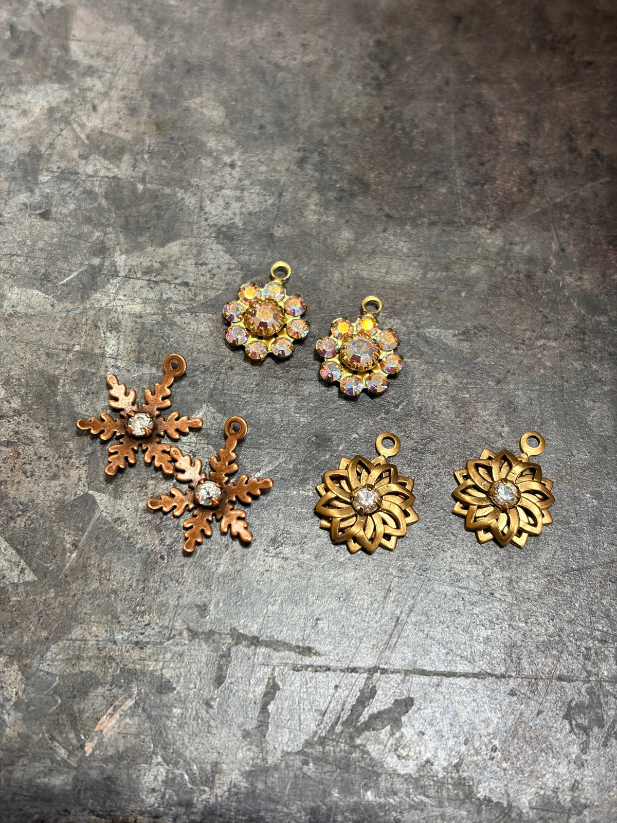 11/19/26 Holiday Earring Exchange:  Craft & Gift Workshop
