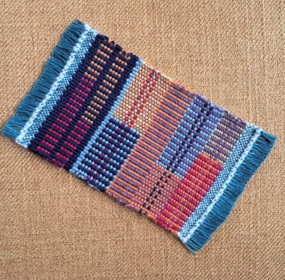 09/10/26 Modern Tapestry Weaving 101 with Harvested Hues (Alla Hale)