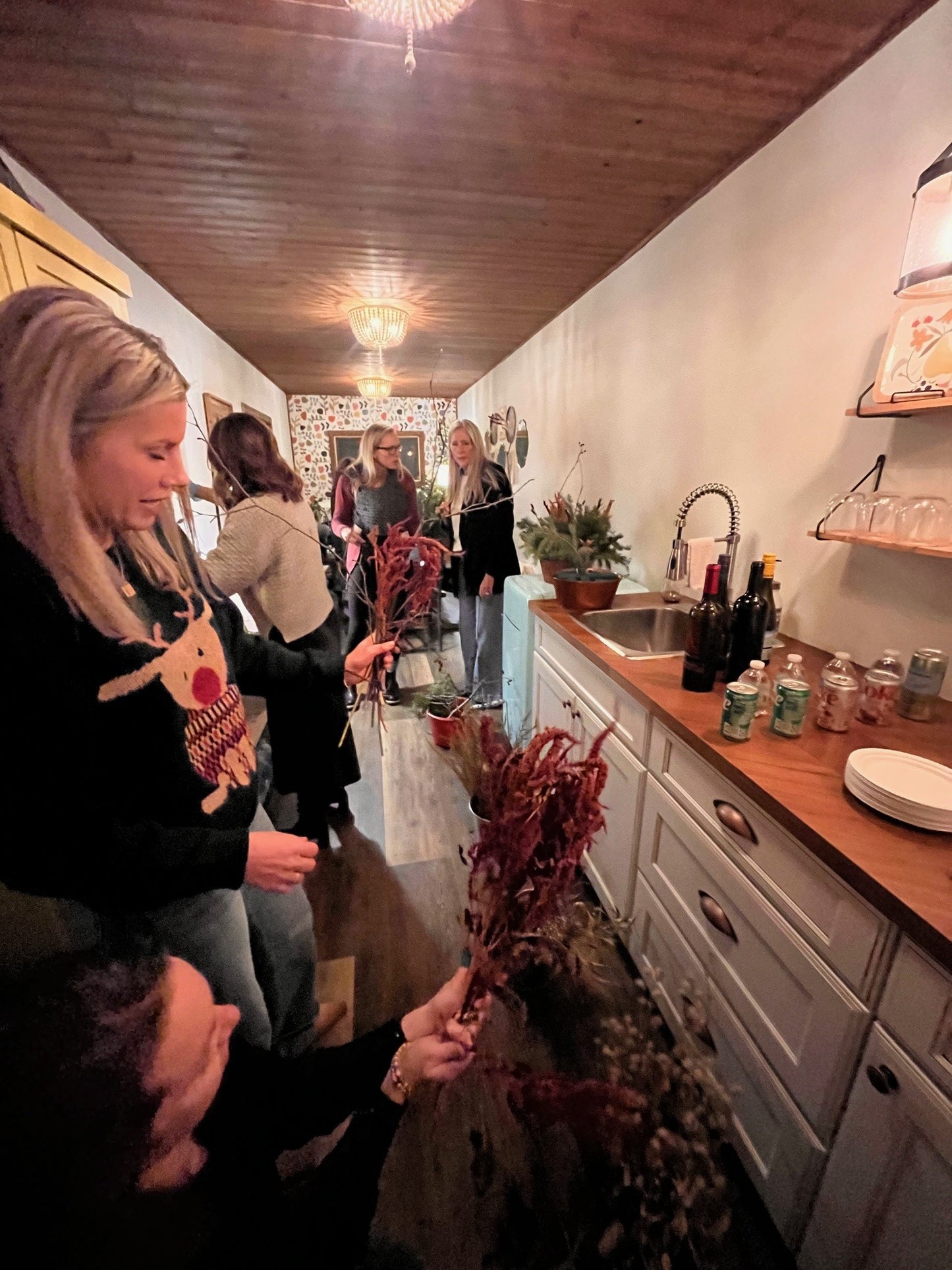 12/03/25 Holiday Snip and Sip with Petal & Stick