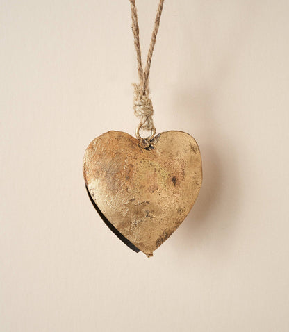 Alaya Heart Wind Chime - Rustic Bell - La Vie Est Belle