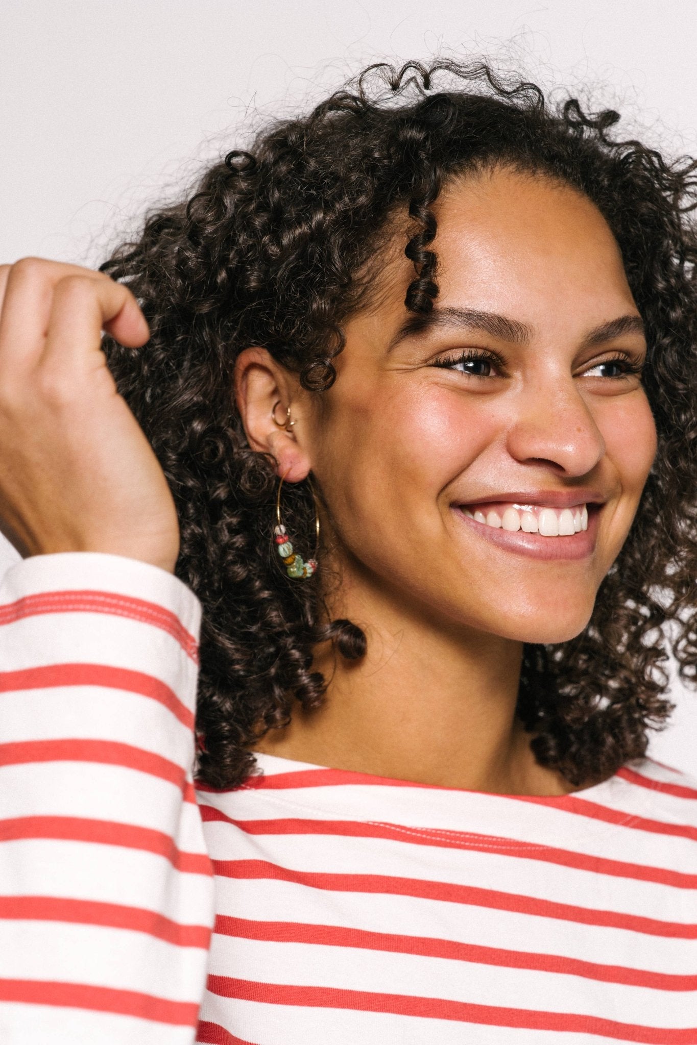Big Gold Hoops With Turquoise Glass Flower Beads - La Vie Est Belle