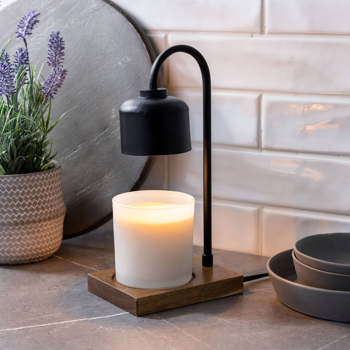 Black & Wood Arched Candle Warmer Lamp - La Vie Est Belle