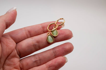 Blue Cat eye earrings - La Vie Est Belle