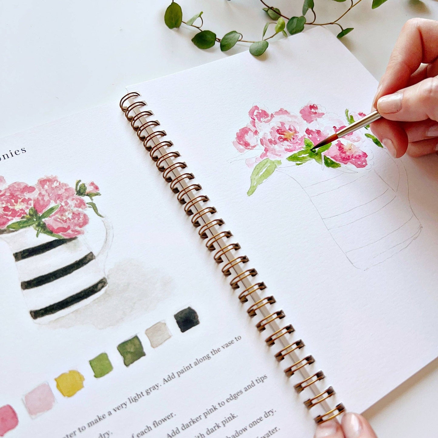Bouquets Watercolor Workbook - La Vie Est Belle