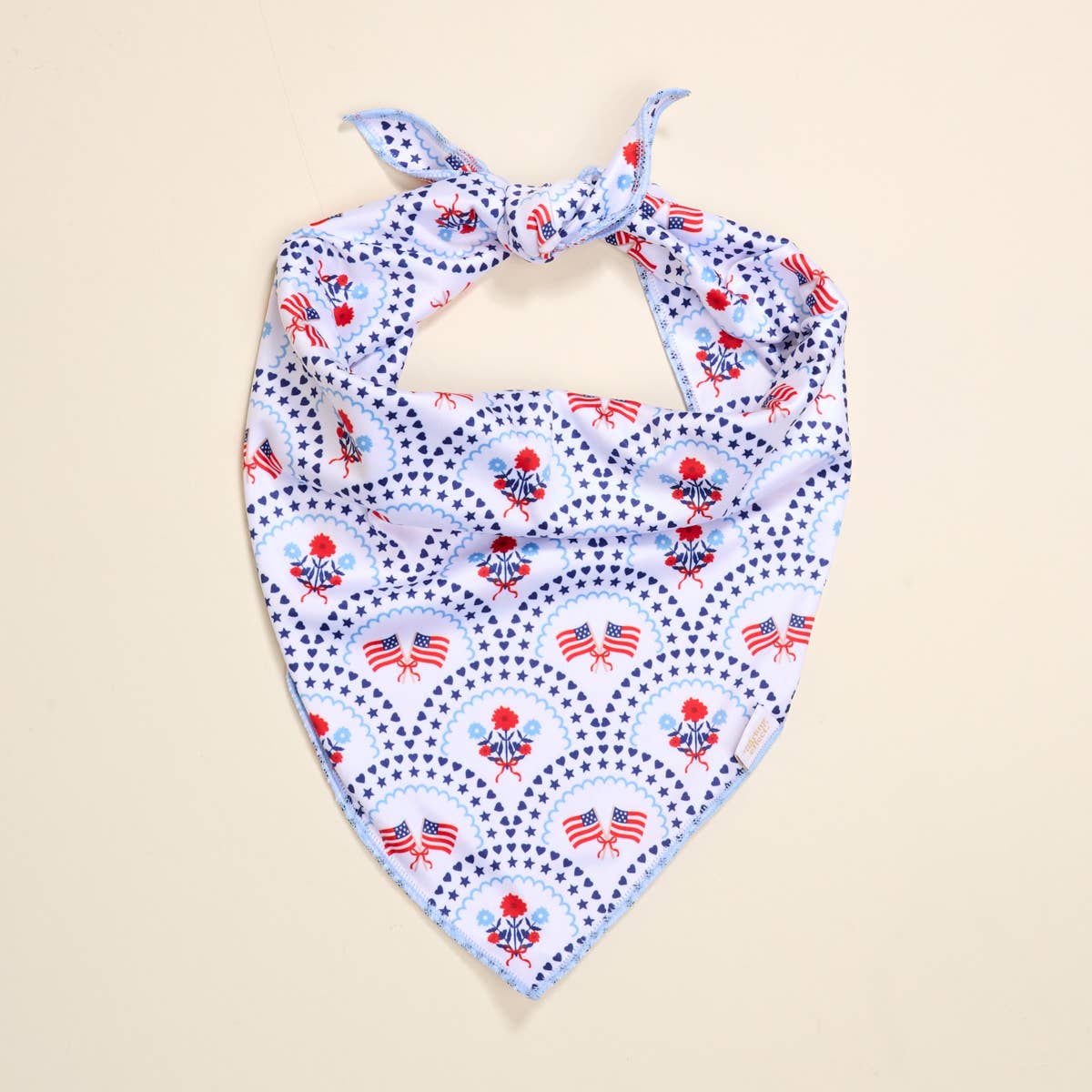 Bow - Wow Pet Bandana–All - American Darling - La Vie Est Belle