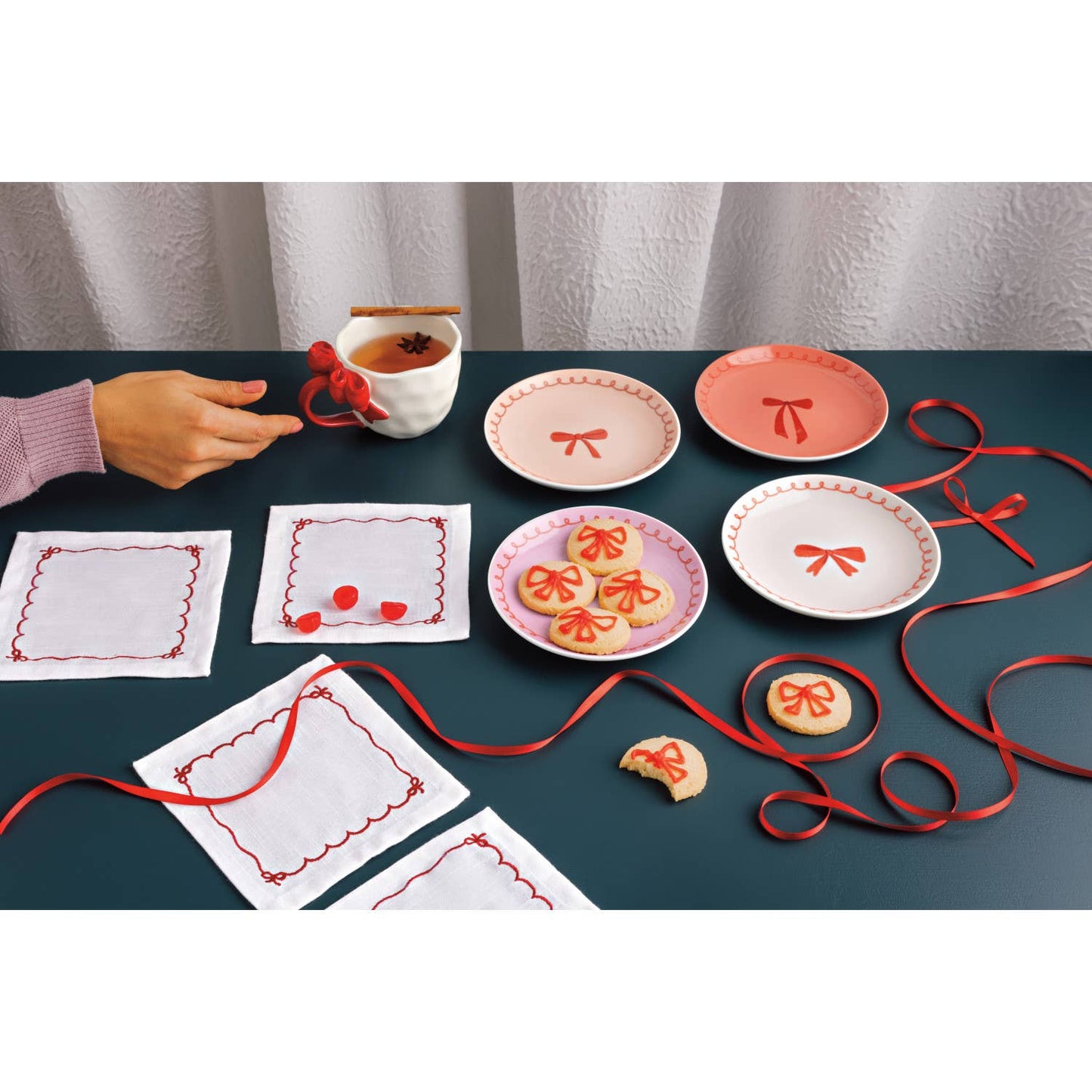 Bowtique Appetizer Plates, 4 Styles - La Vie Est Belle