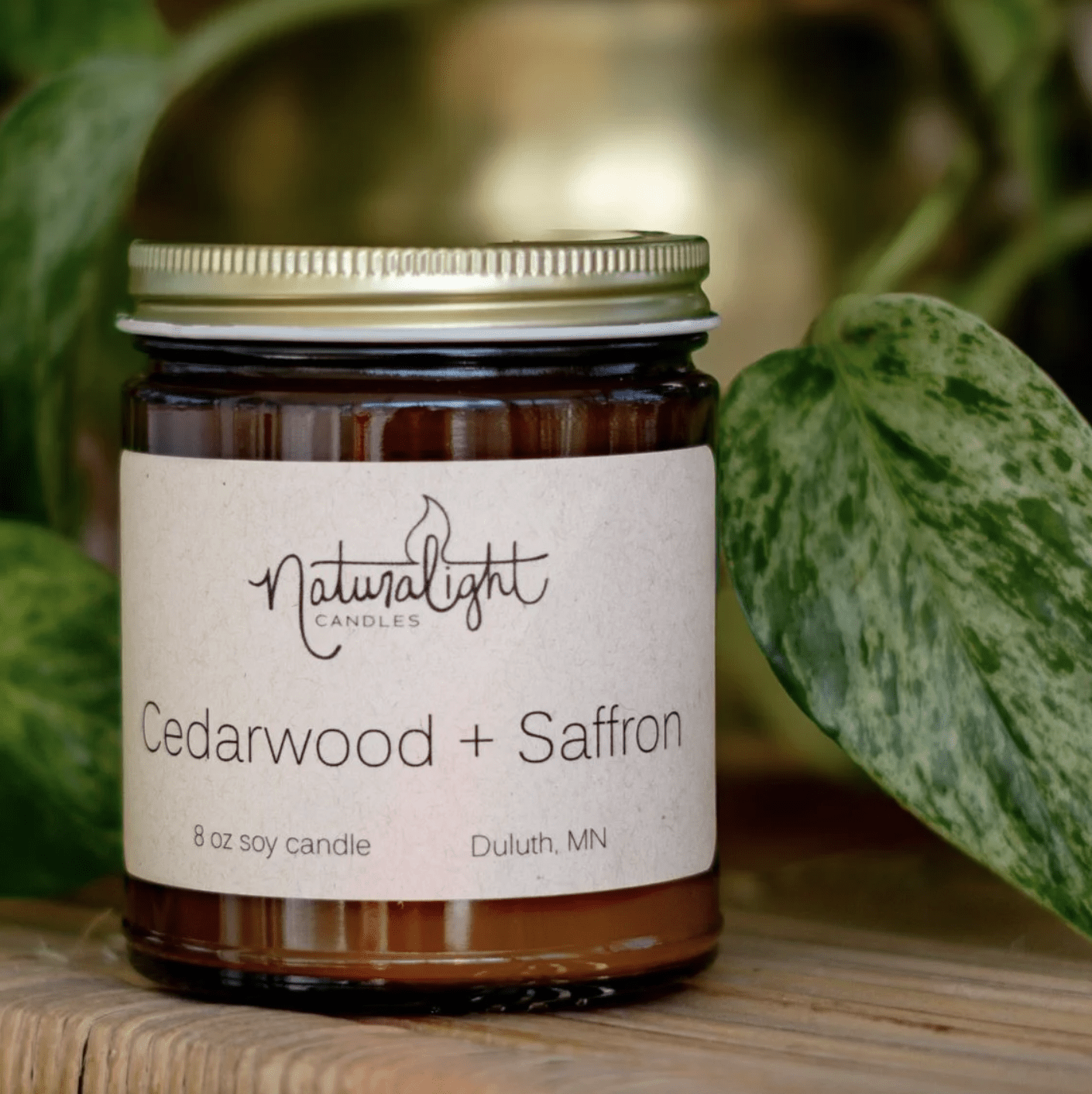 Cedarwood + Saffron - 8oz. Candle - La Vie Est Belle