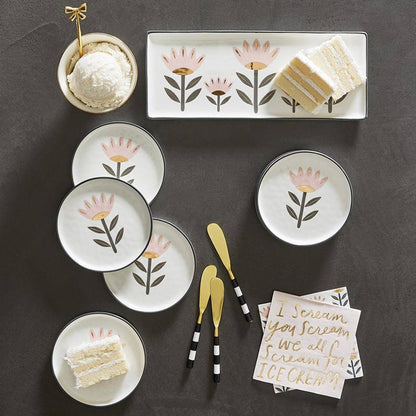 Ceramic Flower Appetizer Plates - La Vie Est Belle