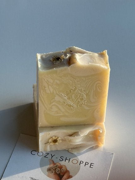Chamomile Sage Soap - La Vie Est Belle