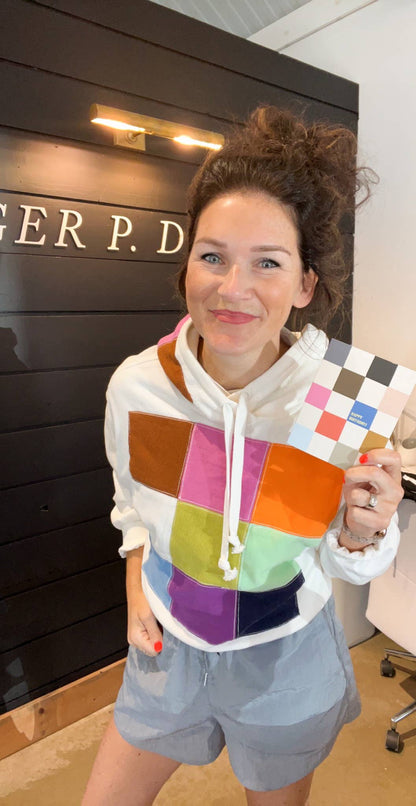 Checkerboard Birthday Greeting Card - La Vie Est Belle