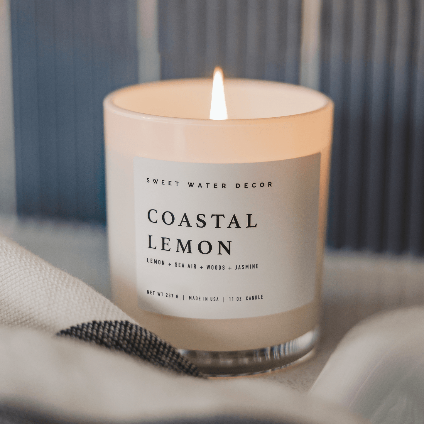Coastal Lemon 11 oz Soy Candle - La Vie Est Belle