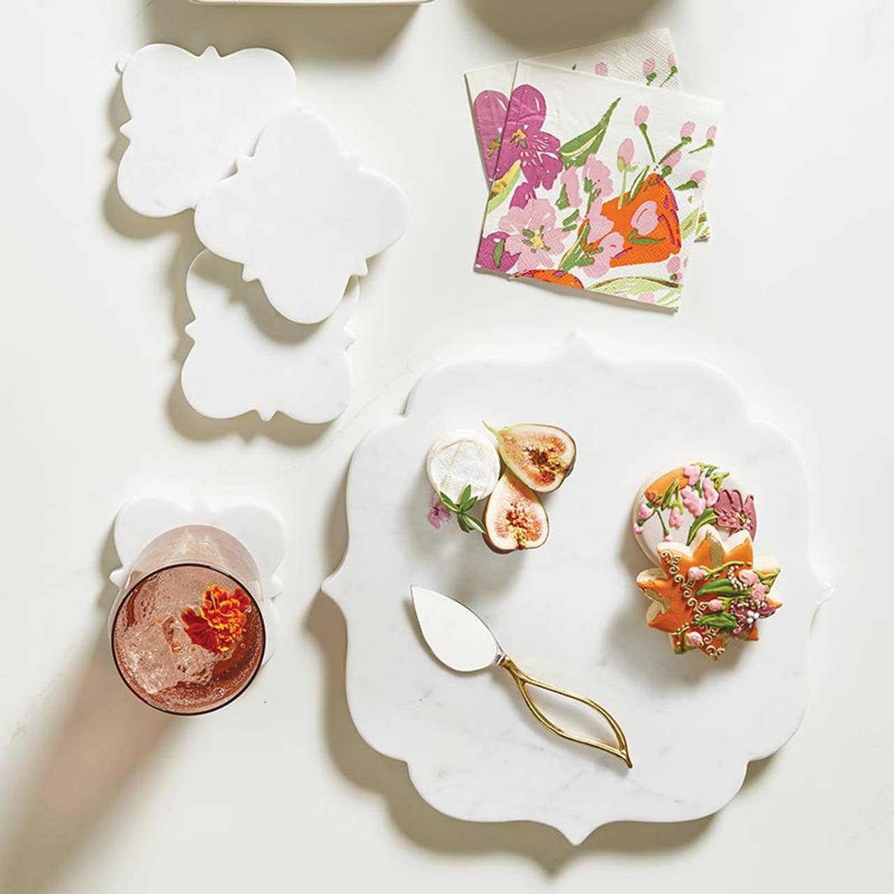 Cocktail Napkins - Flowers - La Vie Est Belle