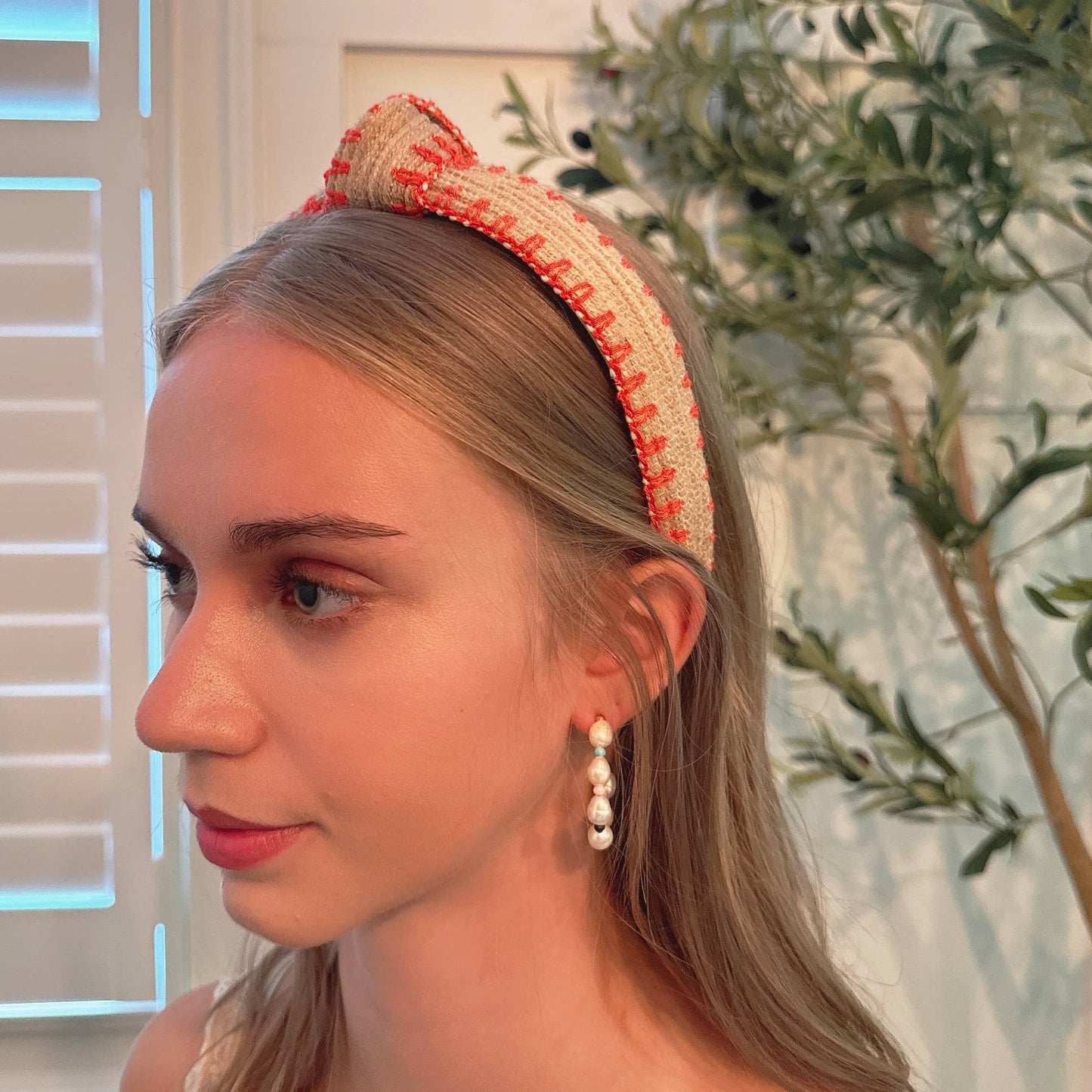 Color Stitched Raffia Headband - La Vie Est Belle