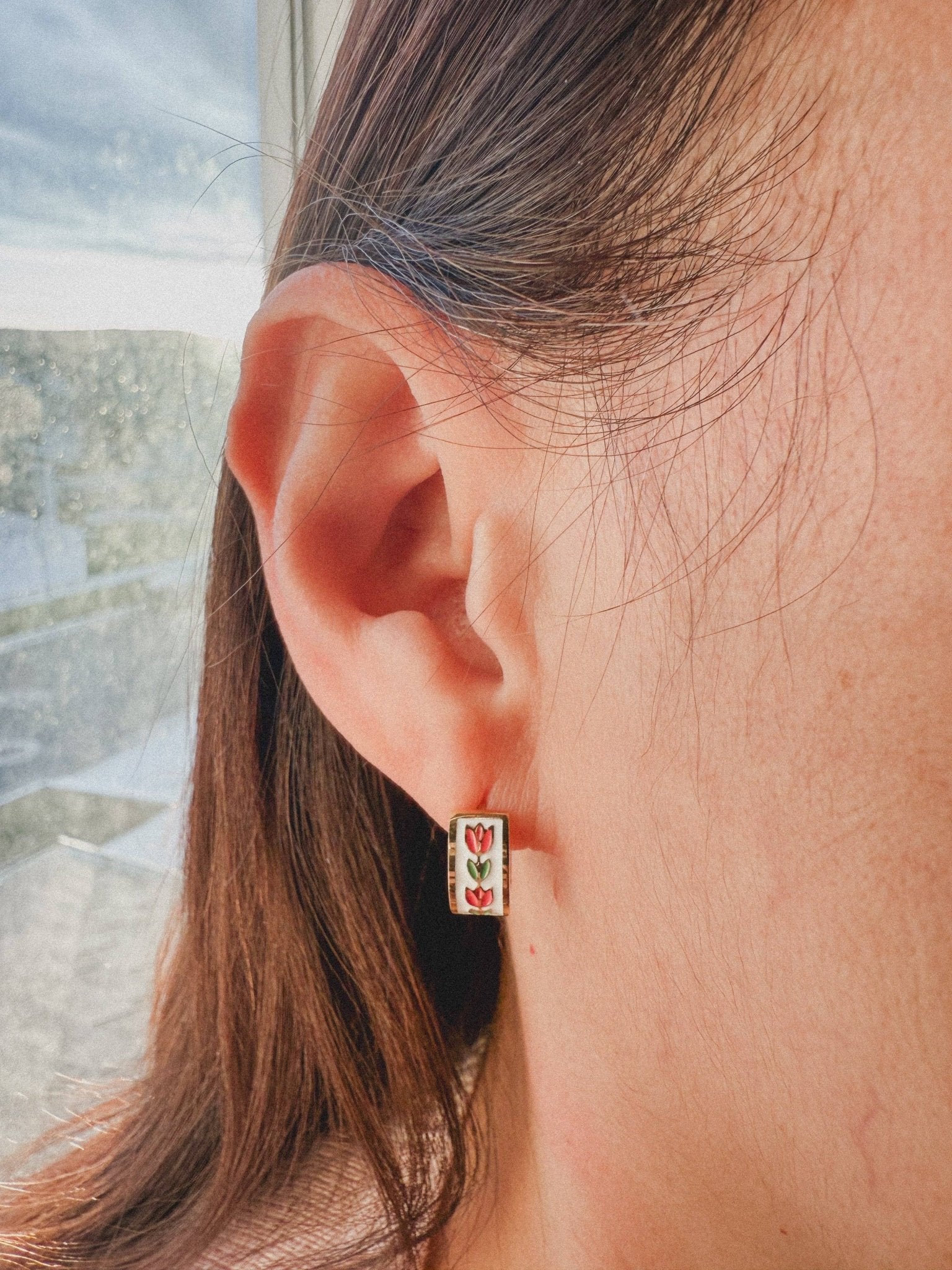 Coral Tulips Hoops in Gold - La Vie Est Belle