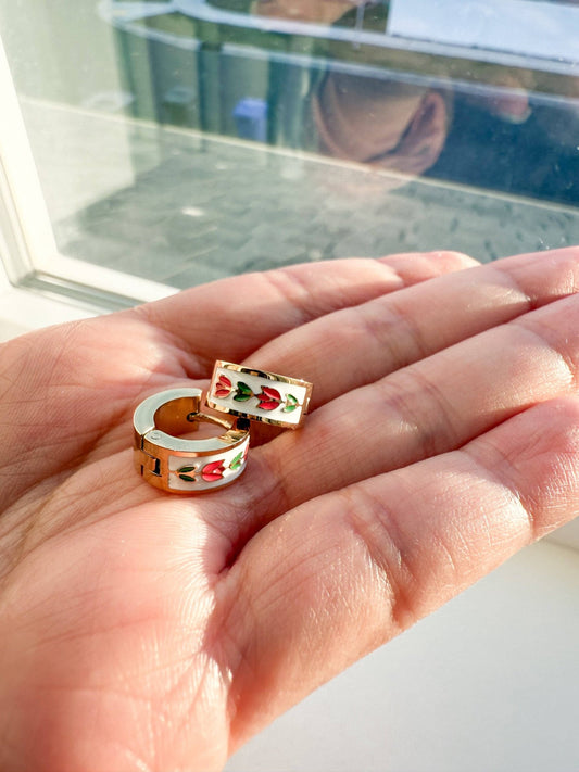 Coral Tulips Hoops in Gold - La Vie Est Belle