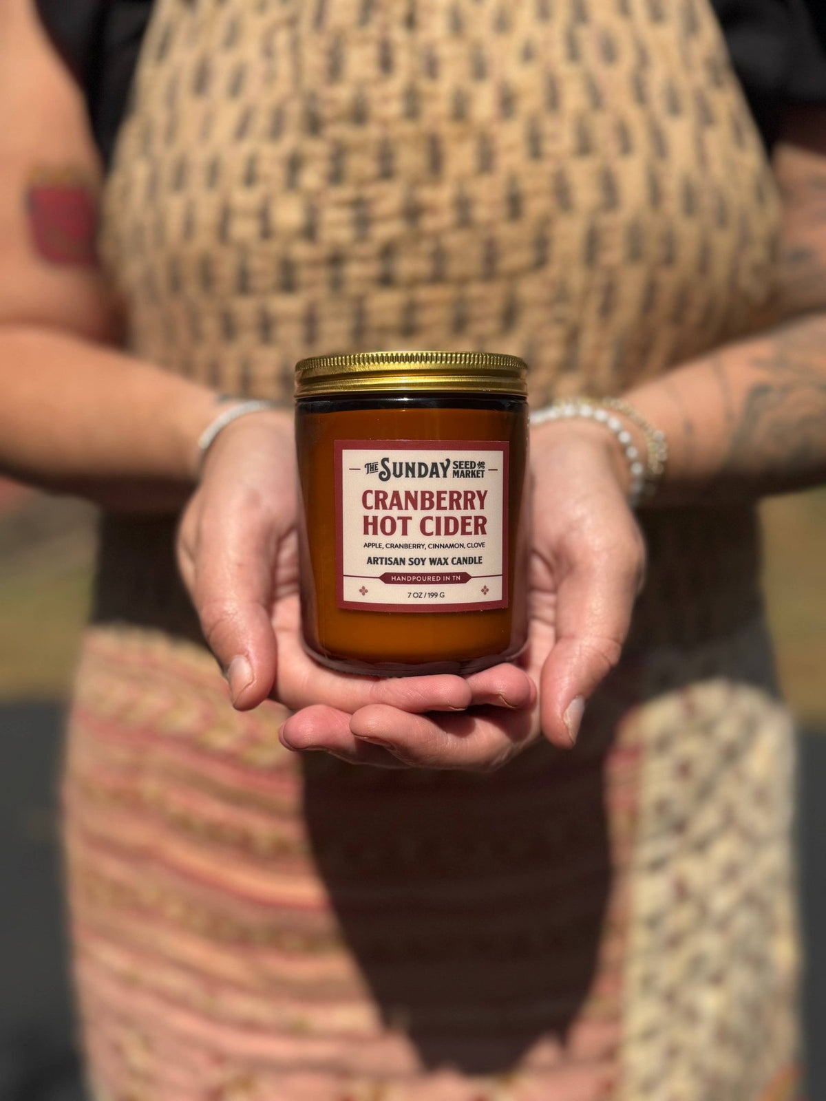 Cranberry Hot Cider Candle - La Vie Est Belle