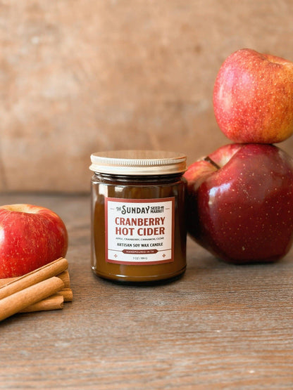 Cranberry Hot Cider Candle - La Vie Est Belle