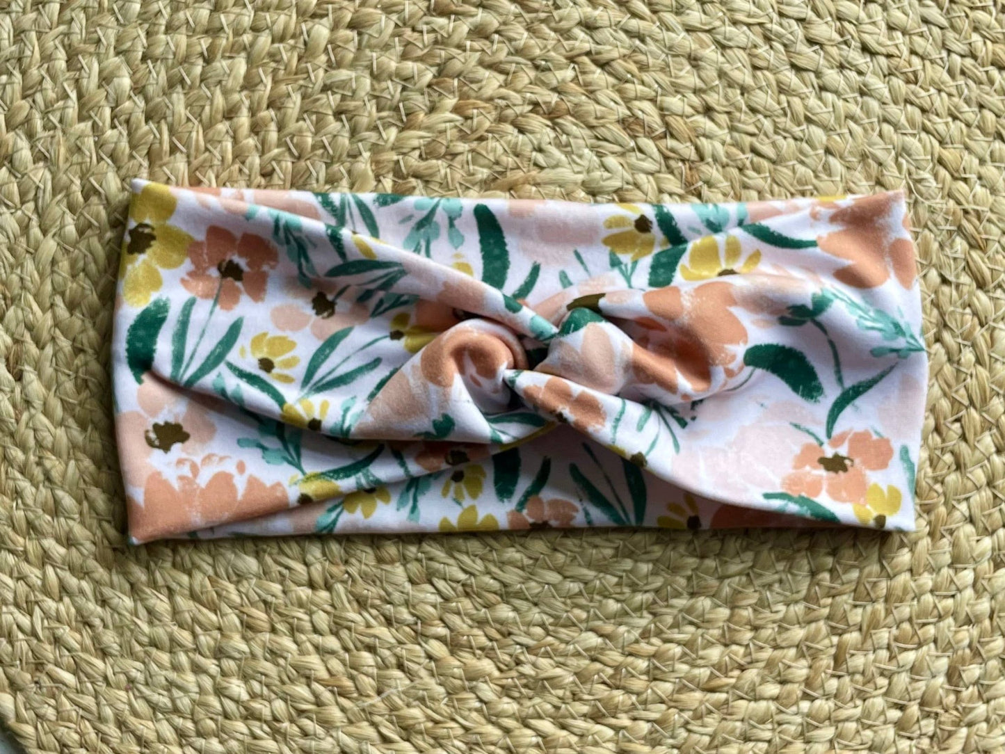 Dream Big in Pink Knit Twist Headband - La Vie Est Belle