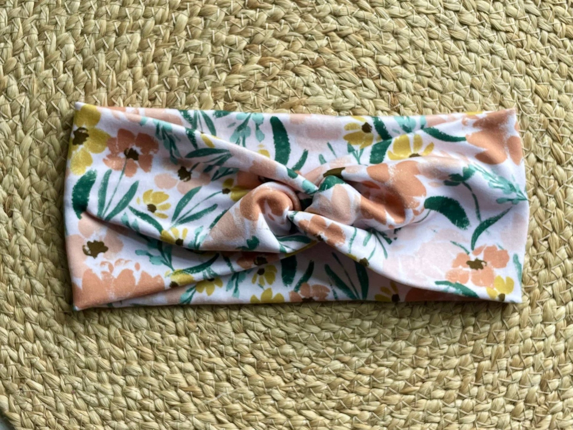 Dream Big in Pink Knit Twist Headband - La Vie Est Belle