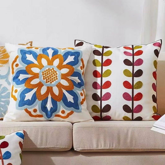 Embroidered Daisy Towel Stitch Cover - La Vie Est Belle