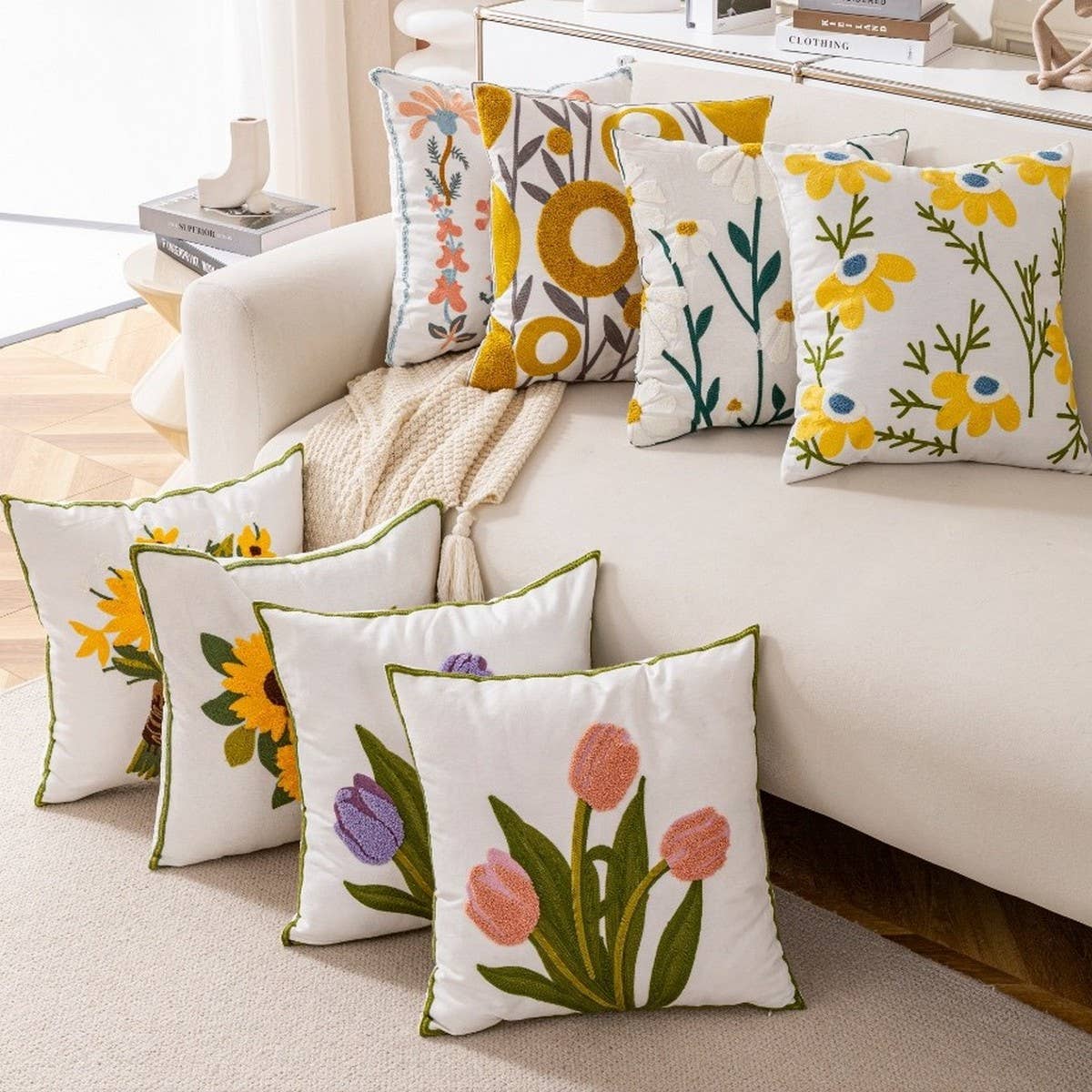 Embroidered Daisy Towel Stitch Cover - La Vie Est Belle