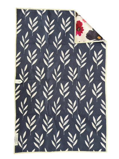 Ester: Reversible Hand Towel - La Vie Est Belle