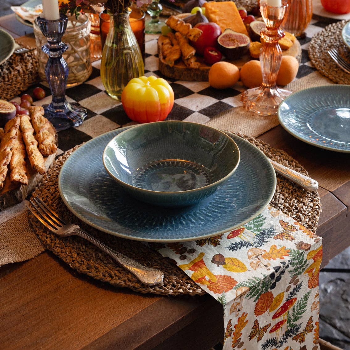 Fall Woodland Paper Napkins - 20 Pack | Fall Decor | - La Vie Est Belle