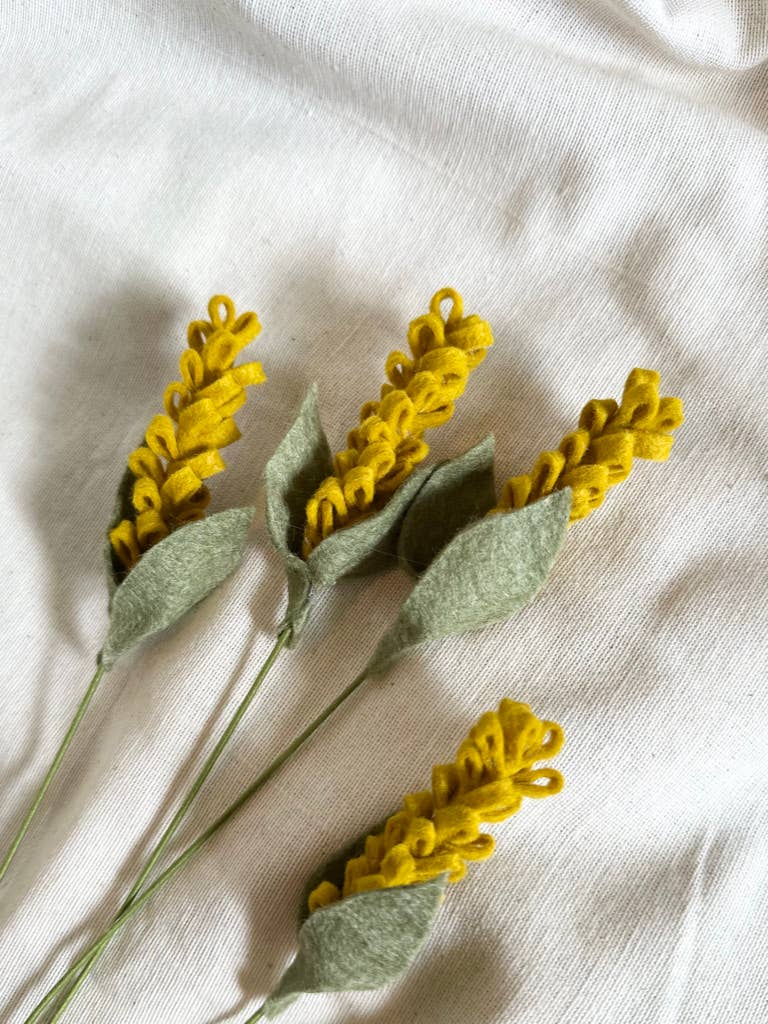Felt Goldenspike Flower - La Vie Est Belle