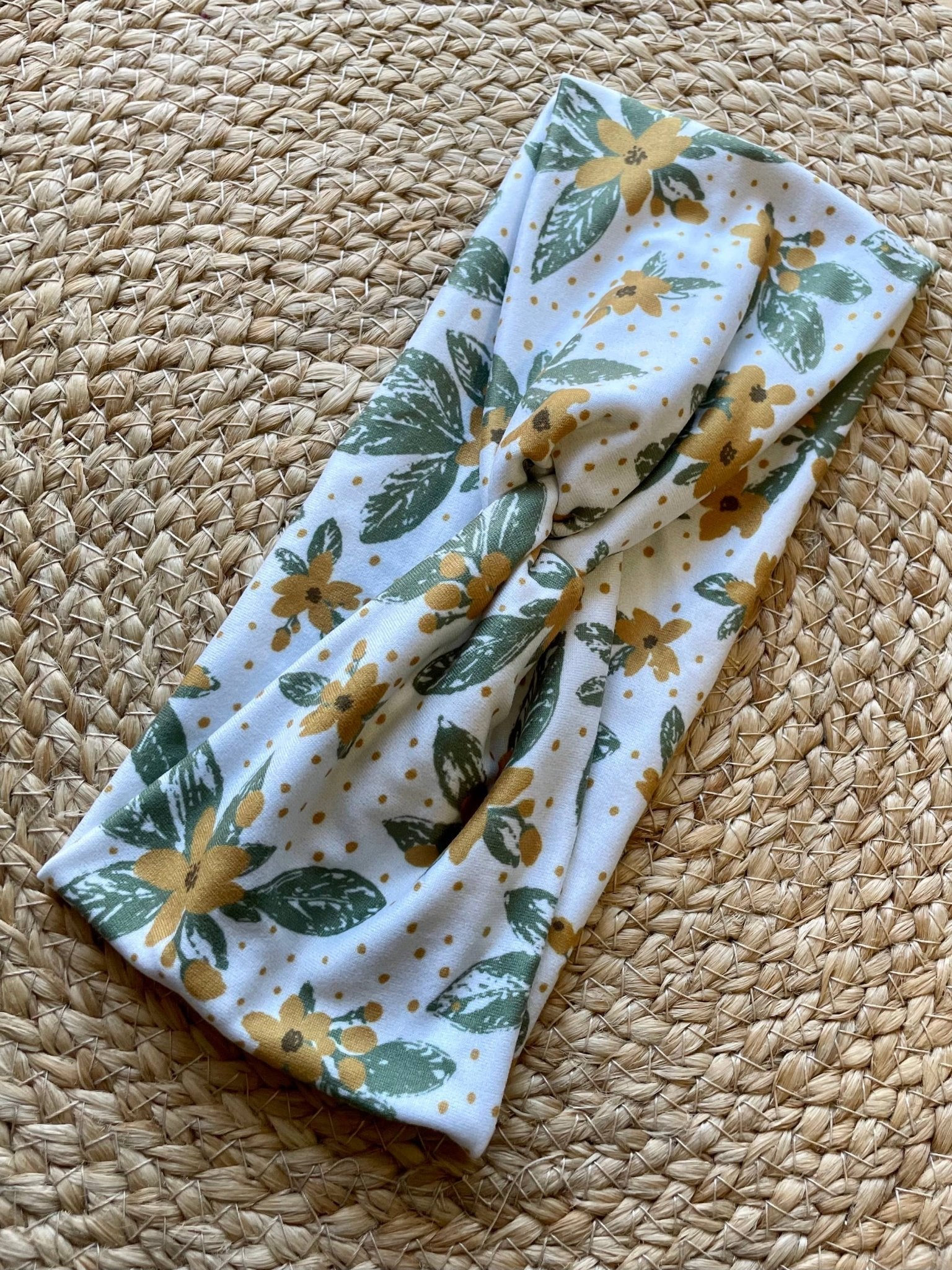 Floral Earth Knit Twist Headband - La Vie Est Belle