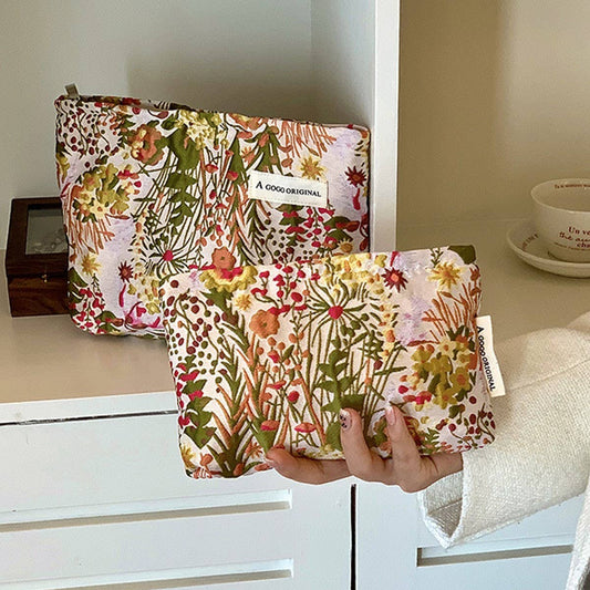 Floral Makeup Bag Travel Wash Pouch - La Vie Est Belle