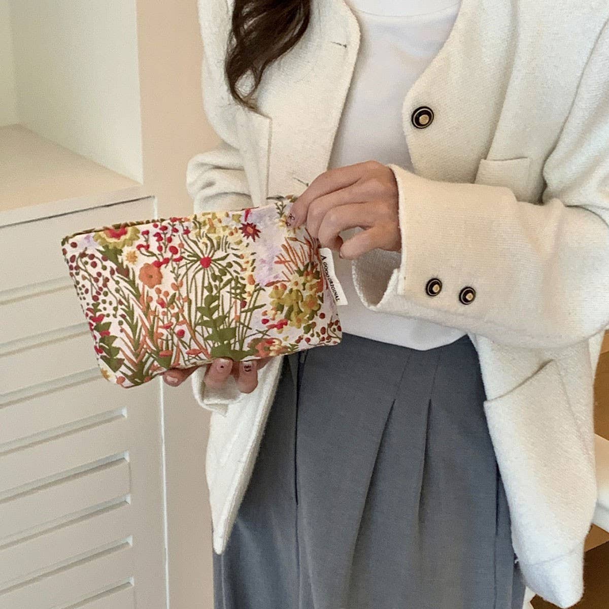 Floral Makeup Bag Travel Wash Pouch - La Vie Est Belle