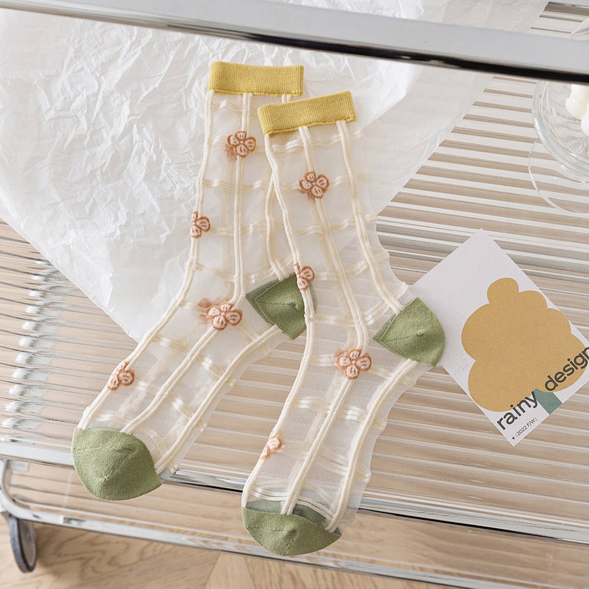 Floral Summer Sheer Mesh Socks - La Vie Est Belle