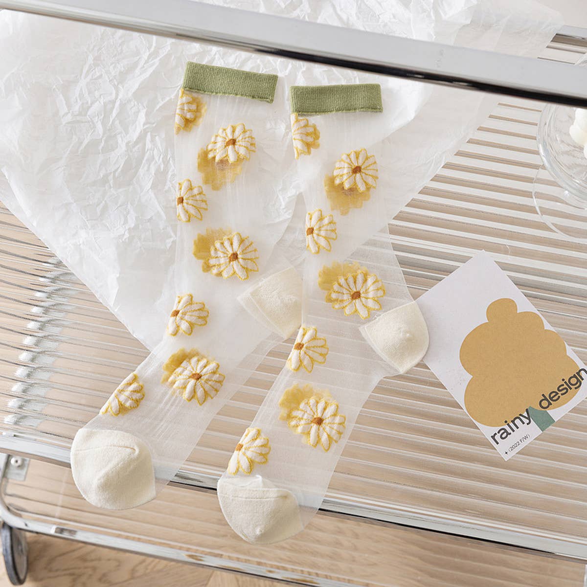 Floral Summer Sheer Mesh Socks - La Vie Est Belle