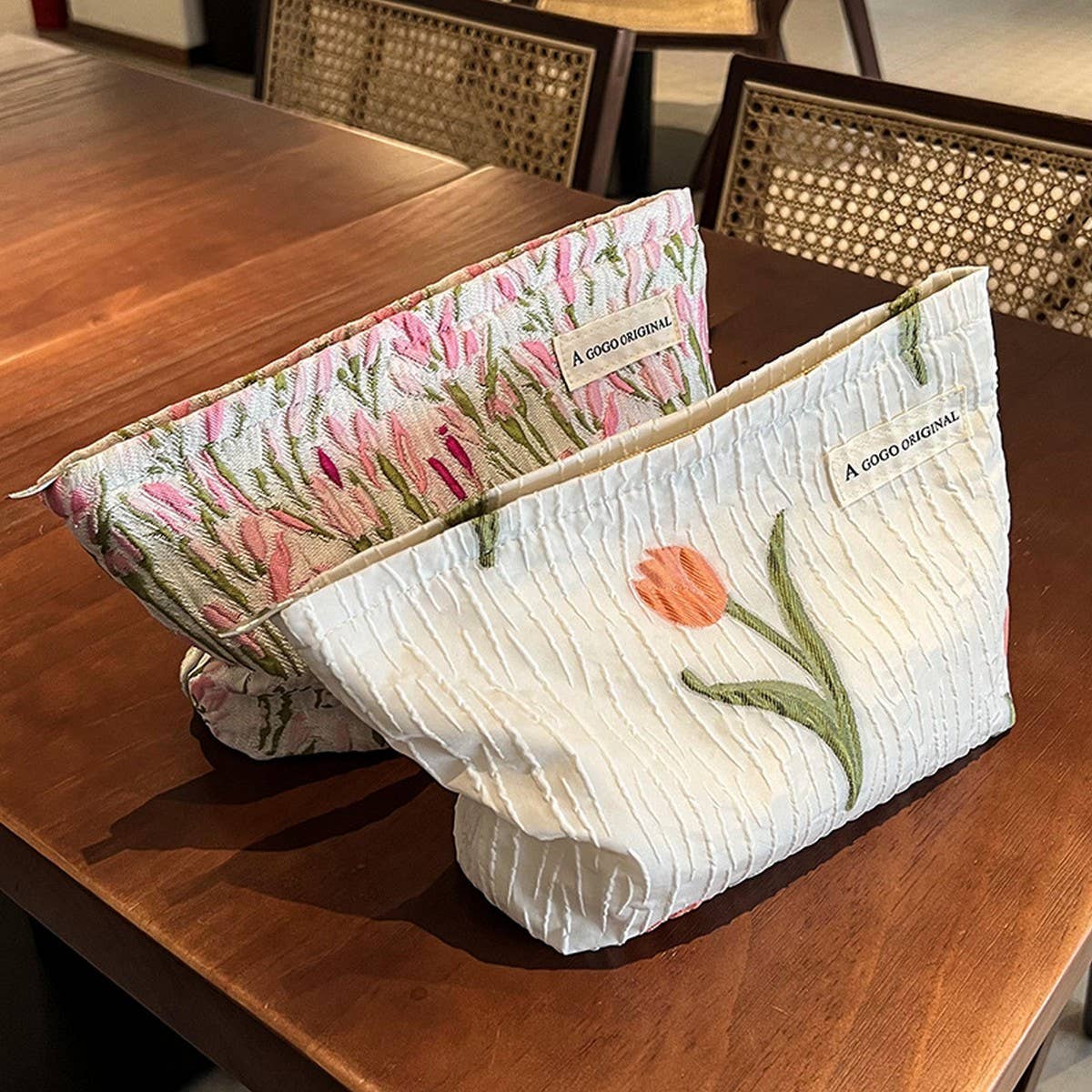 Floral Tulip Cosmetic Bag Large Travel Pouch - La Vie Est Belle