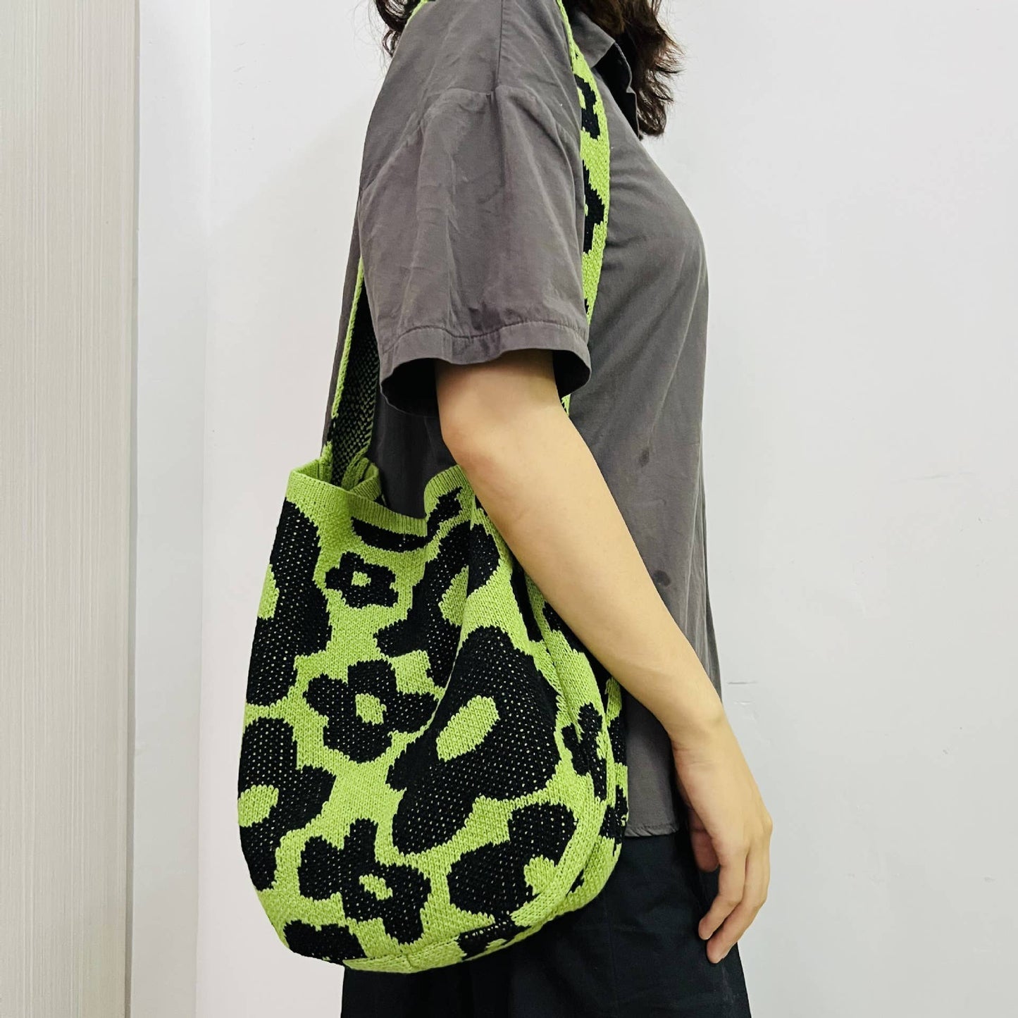 Flower Knitted Large Single Shoulder Bag - La Vie Est Belle
