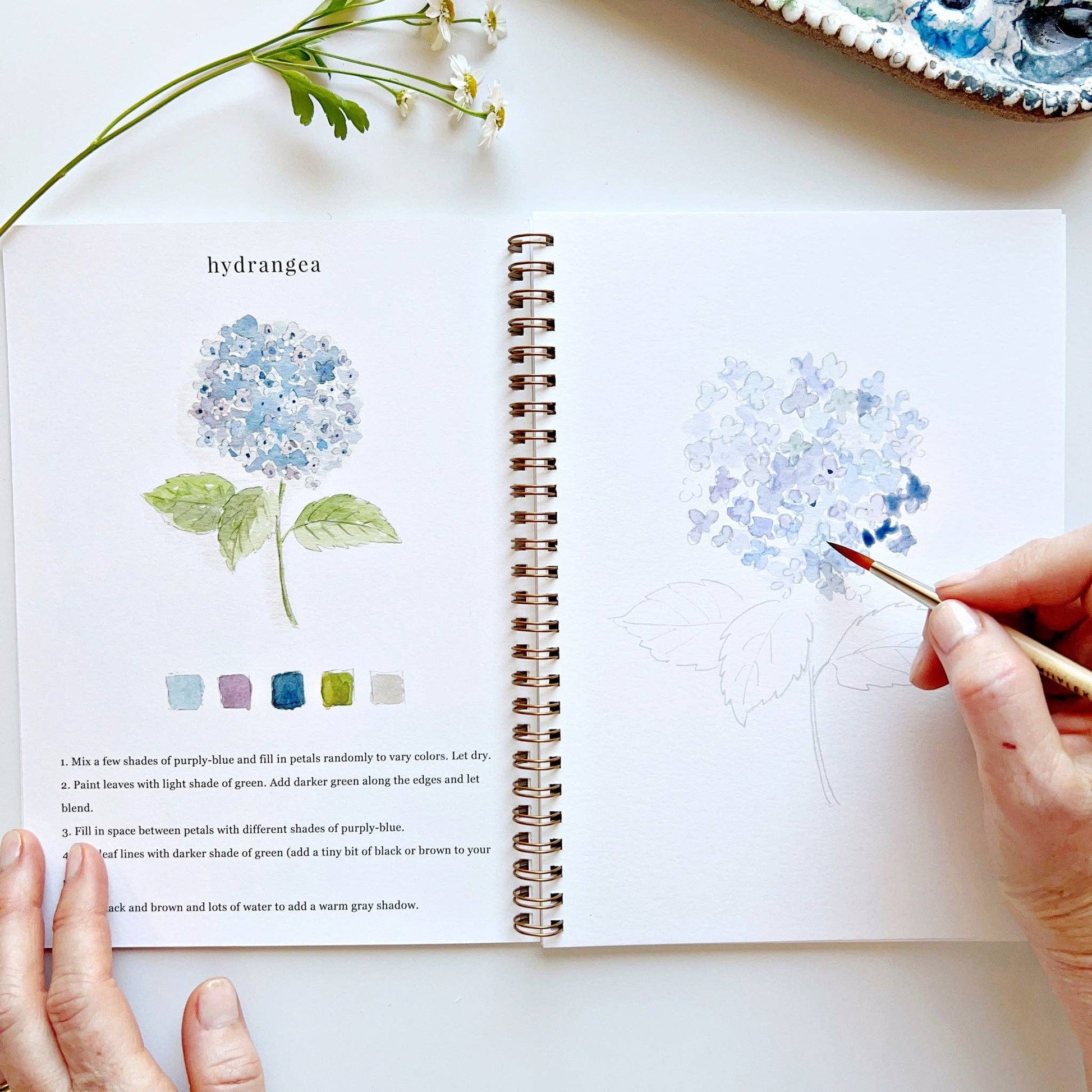 Flowers Watercolor Workbook - La Vie Est Belle