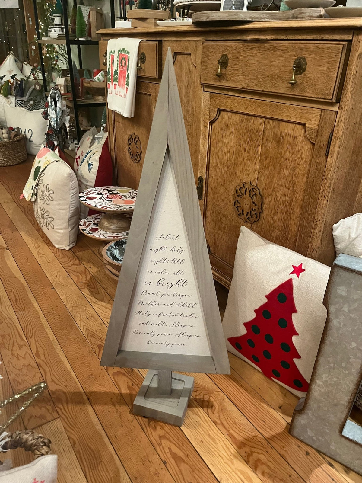 <For Store, Pick - Up, or Local Delivery Purchase Only> Natural Oak Large Wood Tree - Silent Night - La Vie Est Belle
