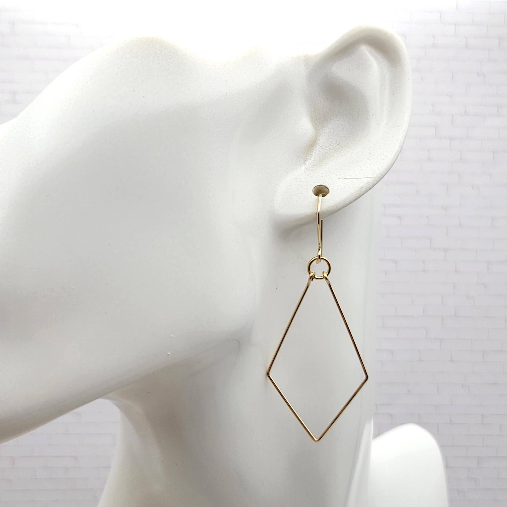 Geometric Dangle Earrings - La Vie Est Belle