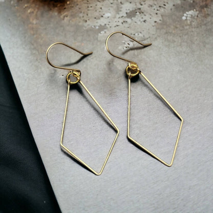 Geometric Dangle Earrings - La Vie Est Belle